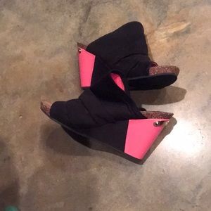 Juicy Couture wedges